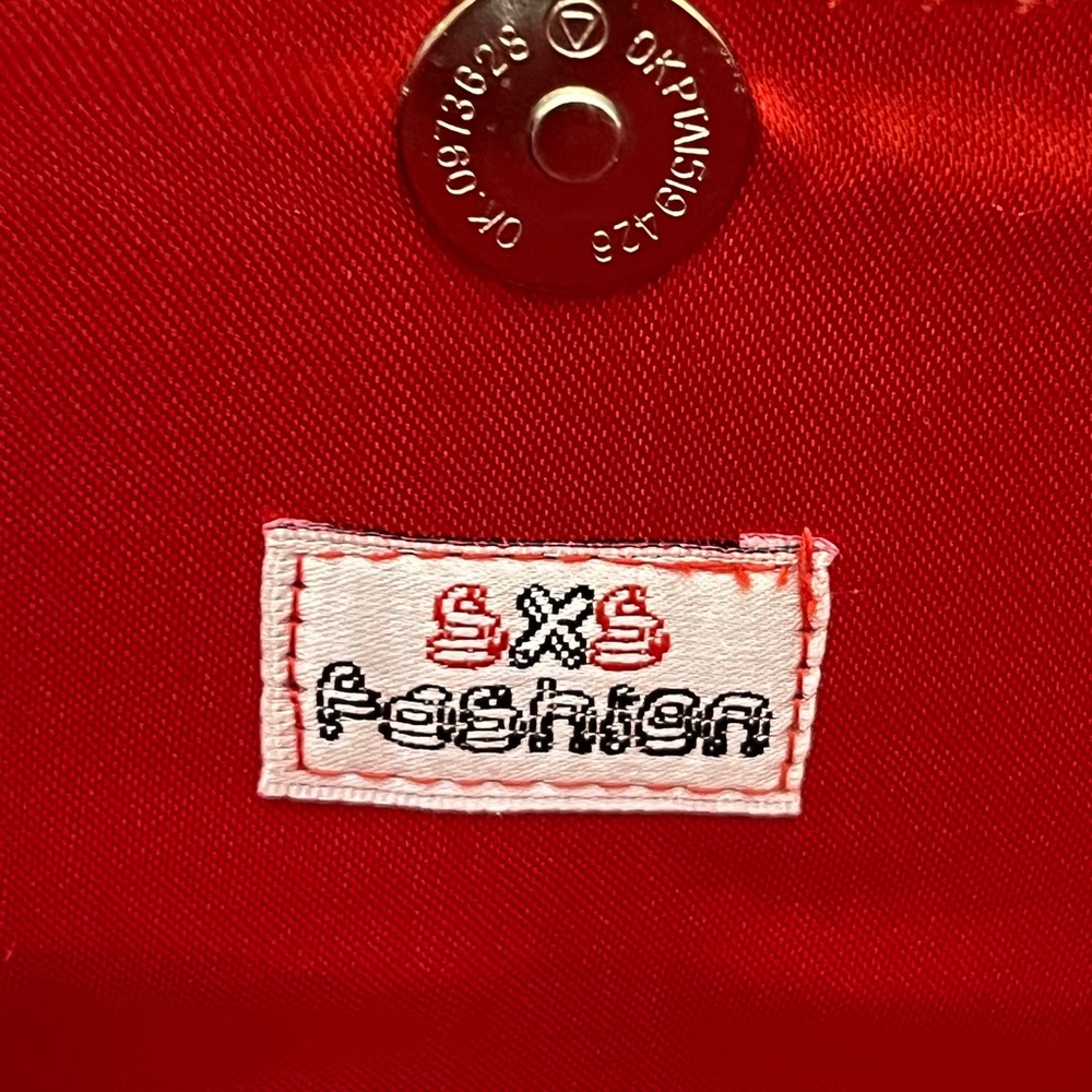 Red and White Checkered Tote Bag - Picture 7 of 10